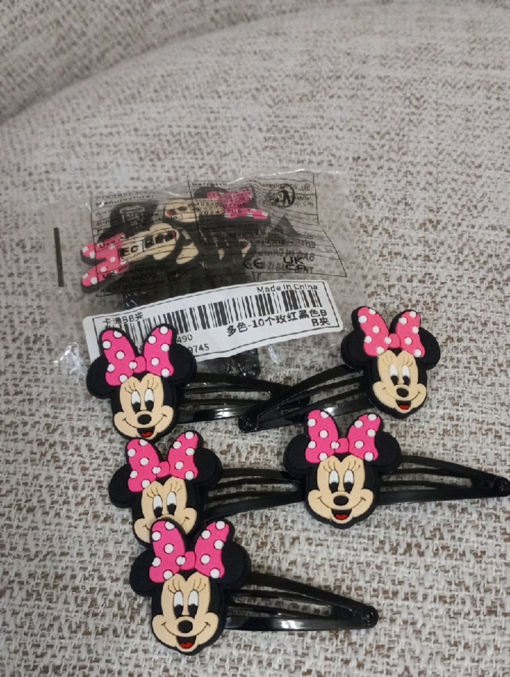 Minnie Mouse Pink Polka Dot Bow Hair Clips - Set of 10 - Picture 2 of 3